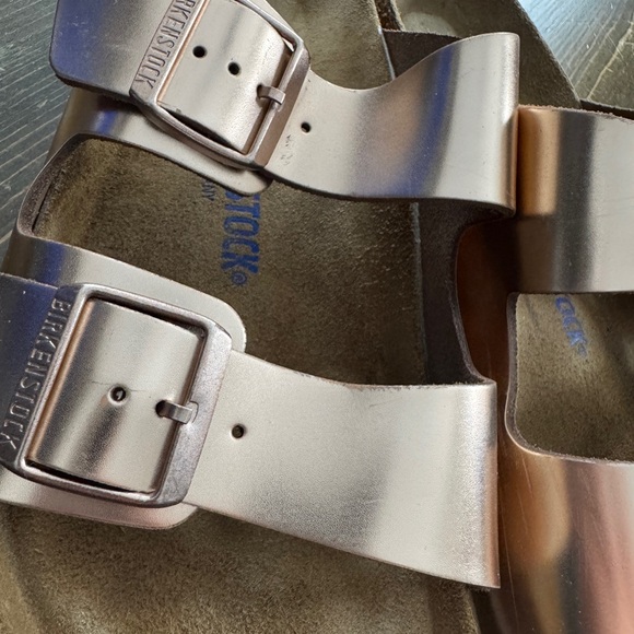 Birkenstock womens Metallic Sandals - Picture 2 of 7